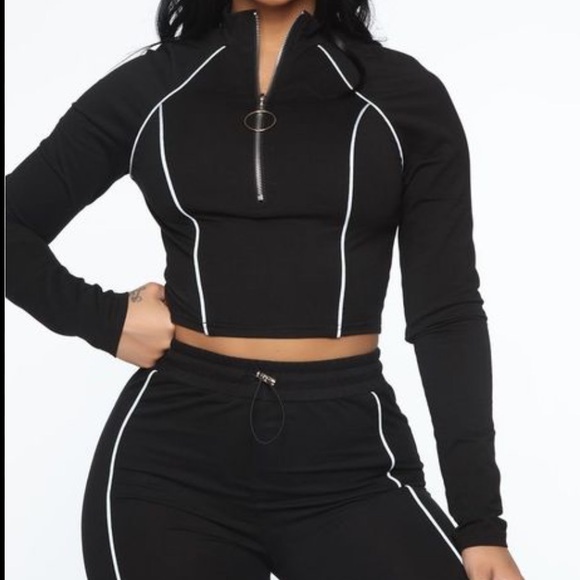 Katch Me Tops - Katch Me Black Crop Half-Zip Top